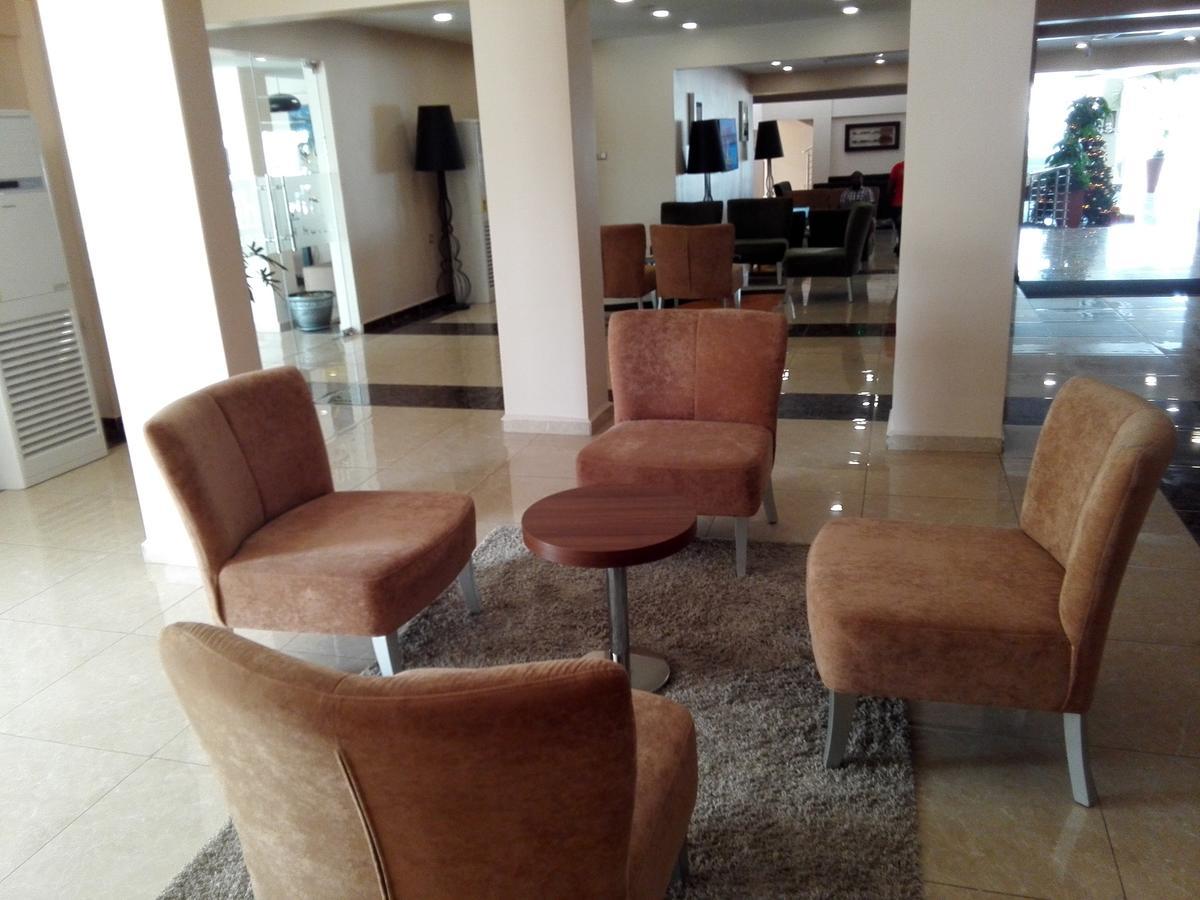 فندق ومركز مؤتمرات إيه إتش مدينة المظهر الخارجي الصورة